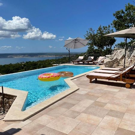 Lovely Holiday Home In Starigrad מראה חיצוני תמונה