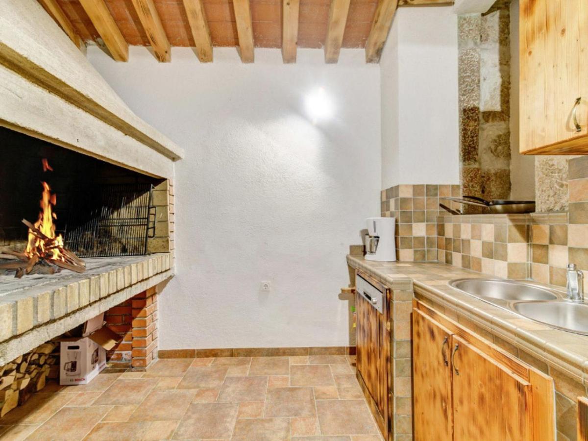 Lovely Holiday Home In Starigrad מראה חיצוני תמונה