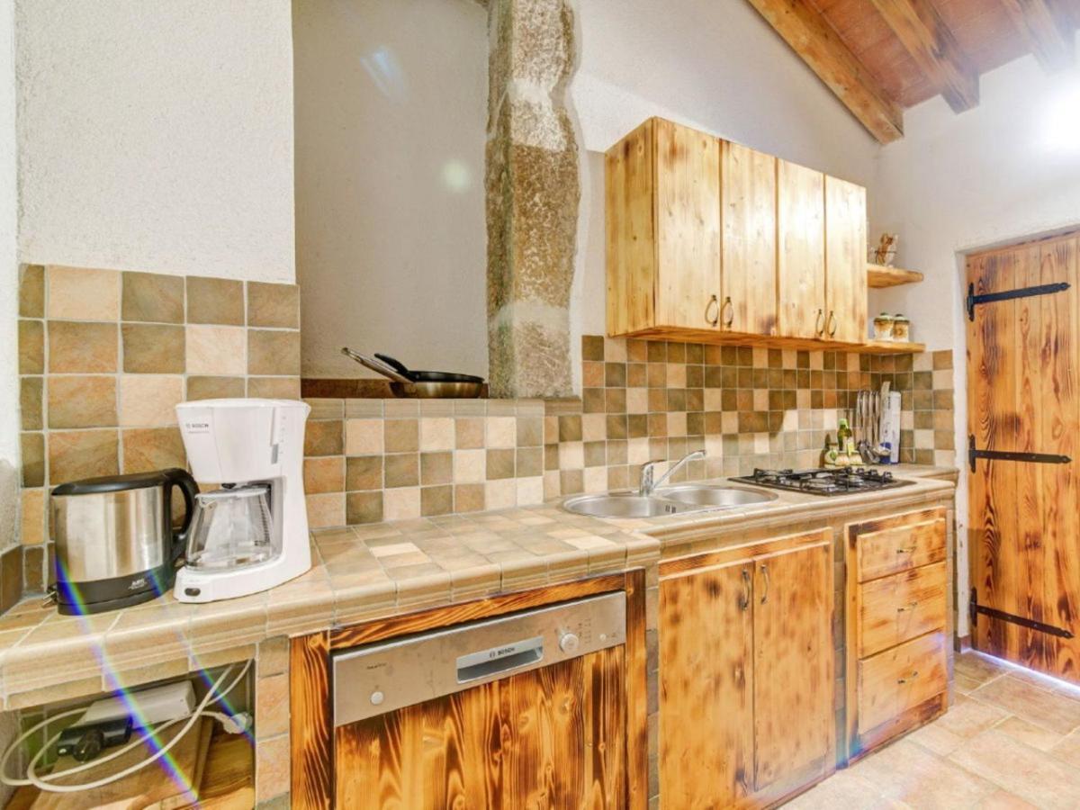 Lovely Holiday Home In Starigrad מראה חיצוני תמונה