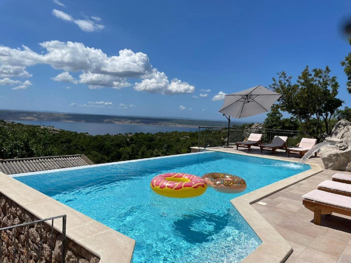 Lovely Holiday Home In Starigrad מראה חיצוני תמונה
