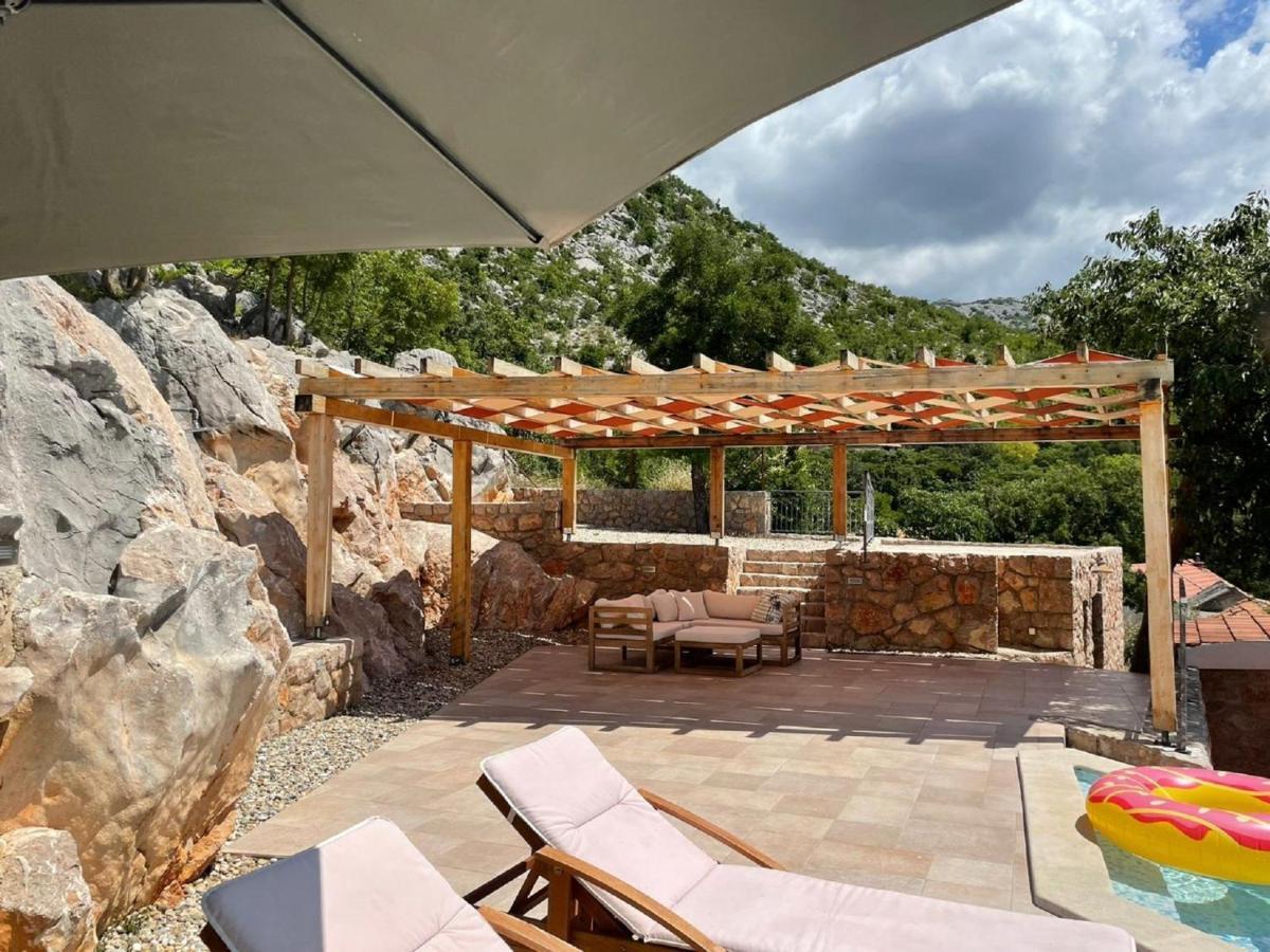 Lovely Holiday Home In Starigrad מראה חיצוני תמונה